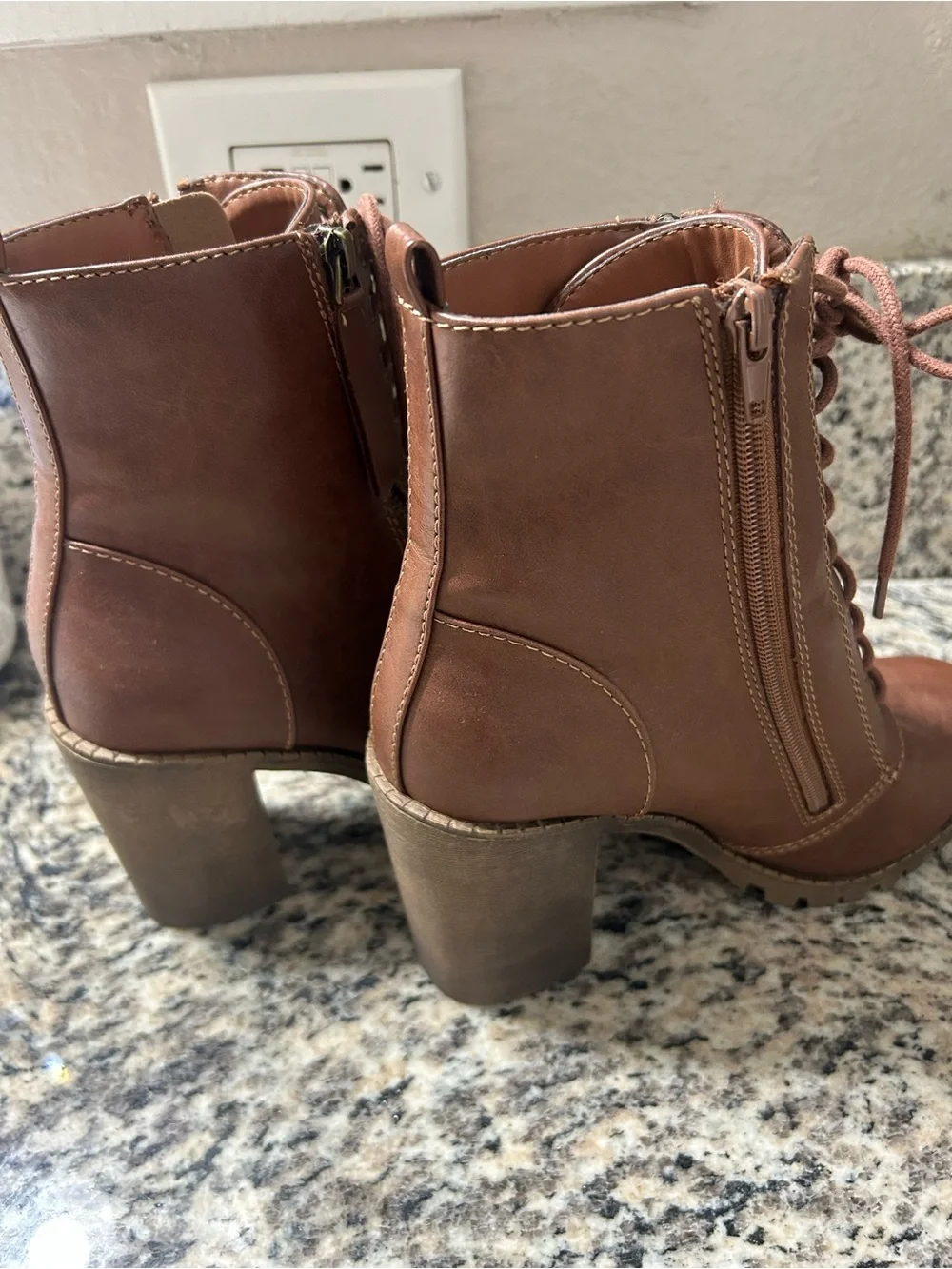 Soda Malia Tan Faux Leather Lace-Up Chunky Block Heel Booties - Size 8